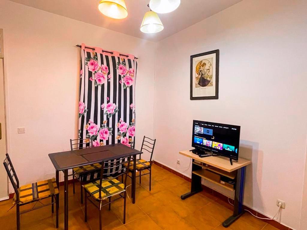 Don Quijote Apartaments Tph มาดริด ภายนอก รูปภาพ